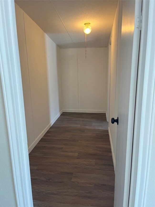 Building Photo - 360 Jammye Dr