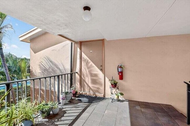 Foto del edificio - 50 SE 12th St