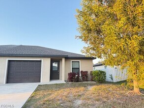 Building Photo - 147 SE 12th Terrace