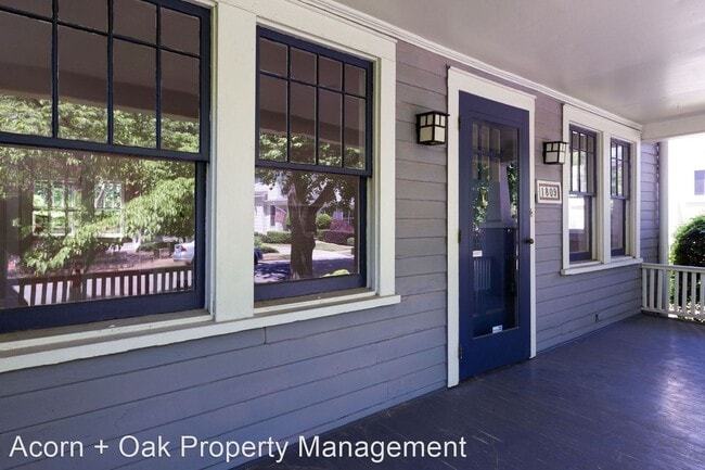 Building Photo - 3 br, 1.5 bath House - 1809 Bickett Blvd