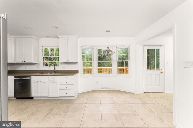 Building Photo - 11306 Full Cry Ct