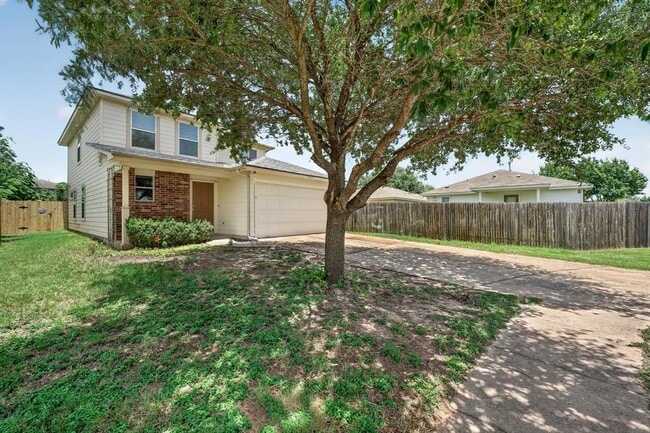 Building Photo - 2412 Kale Dr