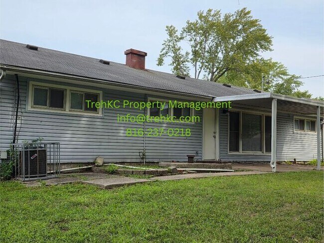 Building Photo - SPACIOUS 4-BEDROOM RANCH HOME FOR RENT!