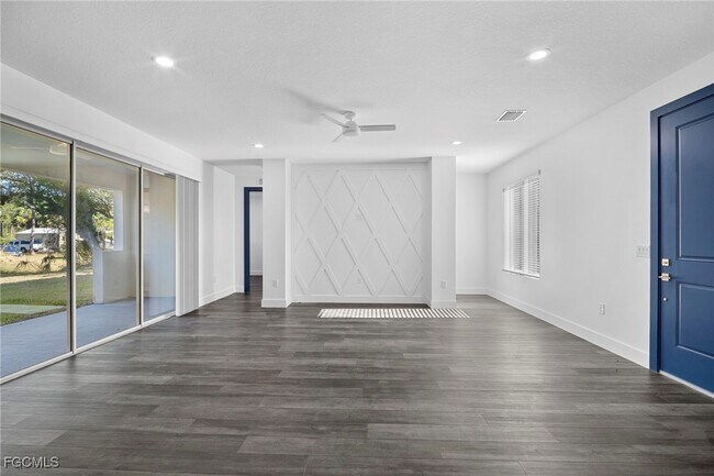 Foto del edificio - 2816 Barry Rd