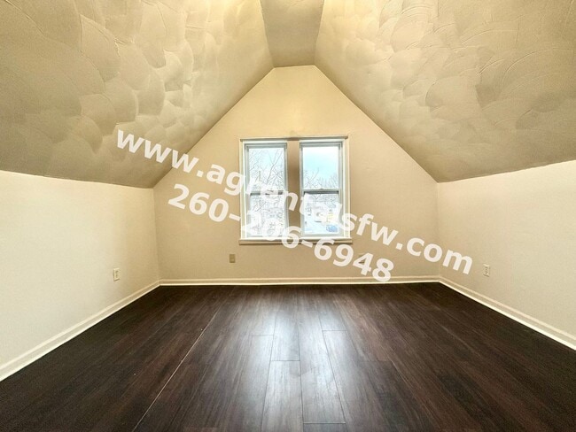 Building Photo - 2639 Indiana Ave