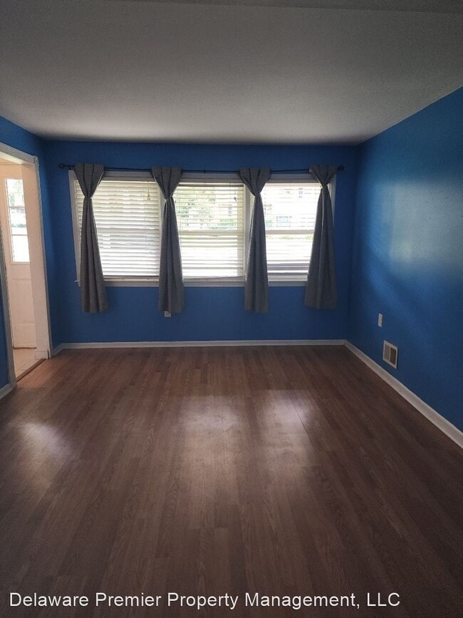 Building Photo - 4 br, 2 bath House - 106 Worral Drive