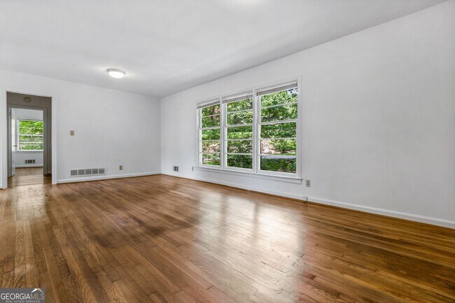 Building Photo - 58 Spruell Springs Rd