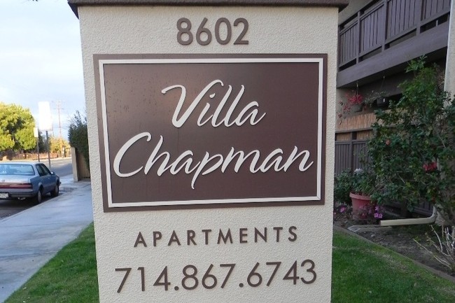 Foto del edificio - 8602 Chapman Ave