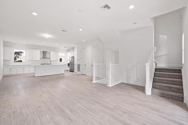 Building Photo - 5393 Sagan Ln