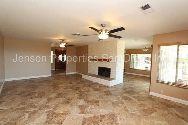 Building Photo - 13863 Tierra Bonita Rd