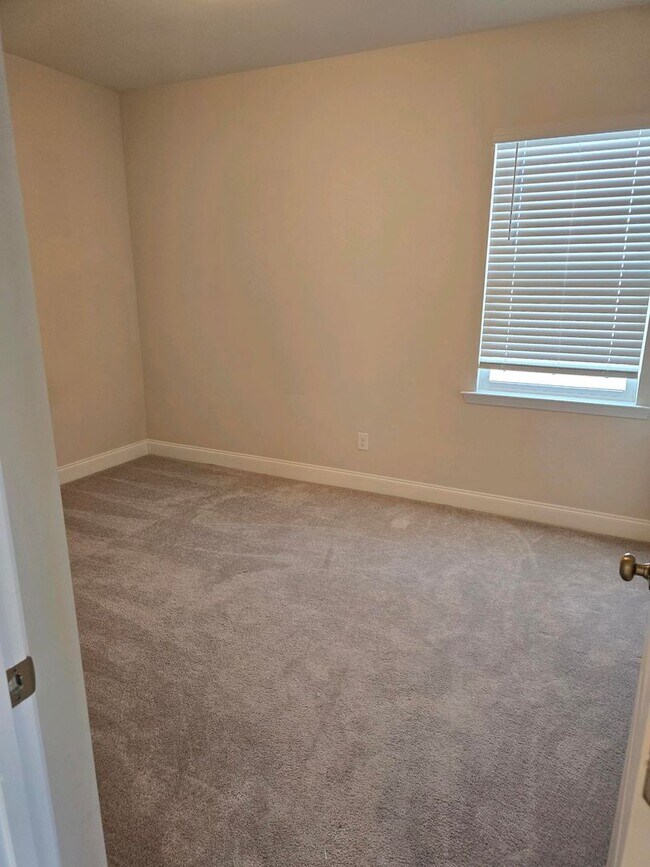 Foto del edificio - Exclusive 4-Bedroom Home in Hawthorne Landing with Luxury Upgrades & Spacious Amenities!