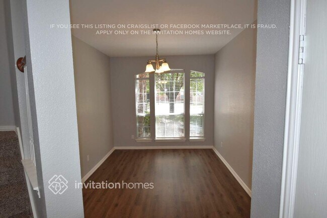 Building Photo - 11705 Ficus Dr