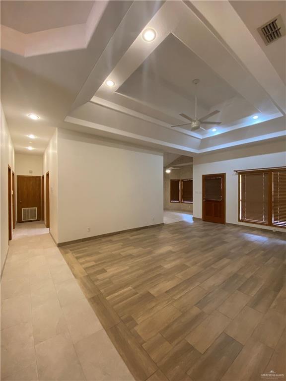 Foto del edificio - 21 N 47th St