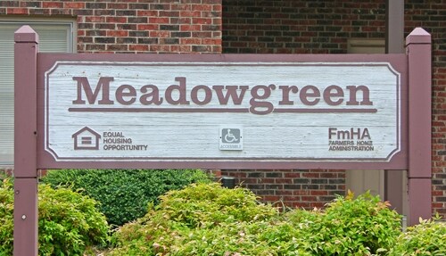 Firma - Meadowgreen Apartments