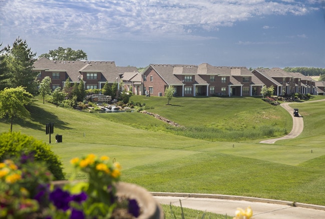 Fairway Views - The Residences at Old Hawthorne