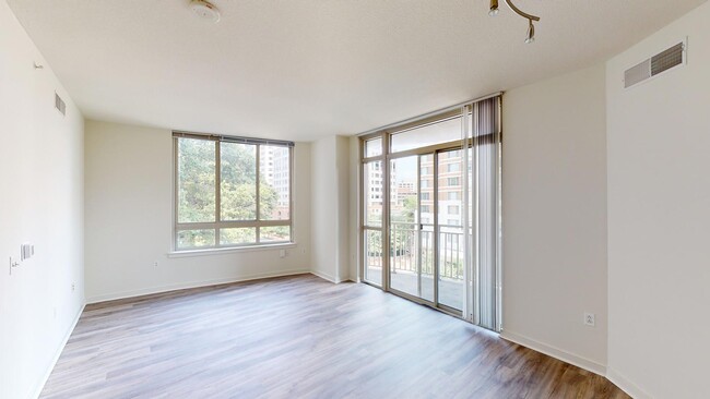 Interior Photo - 1200 East West