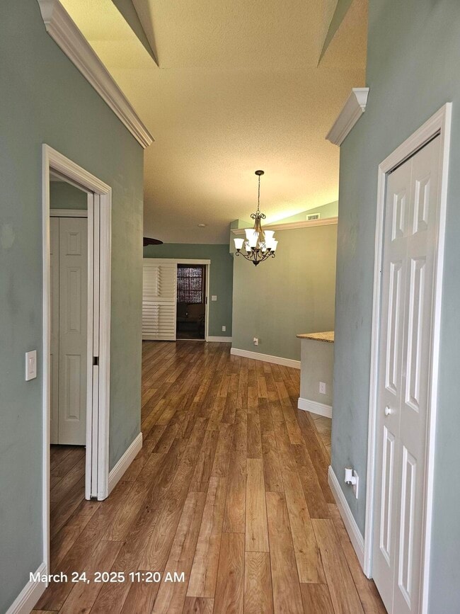 Building Photo - 4295 SE Brittney Cir