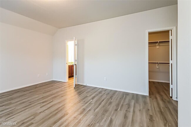 Foto del edificio - 4 br, 2.5 bath House - 1405 Matthew St