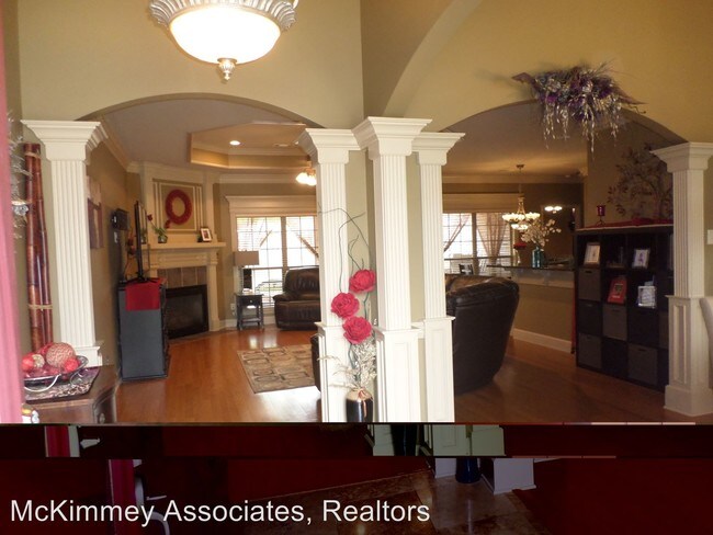 Building Photo - 4 br, 2 bath House - 147 Feldspar
