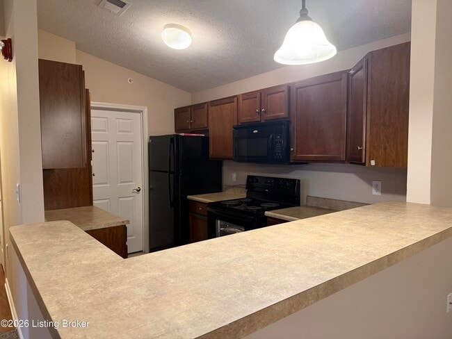 Foto del edificio - 12102 Redspire Drive