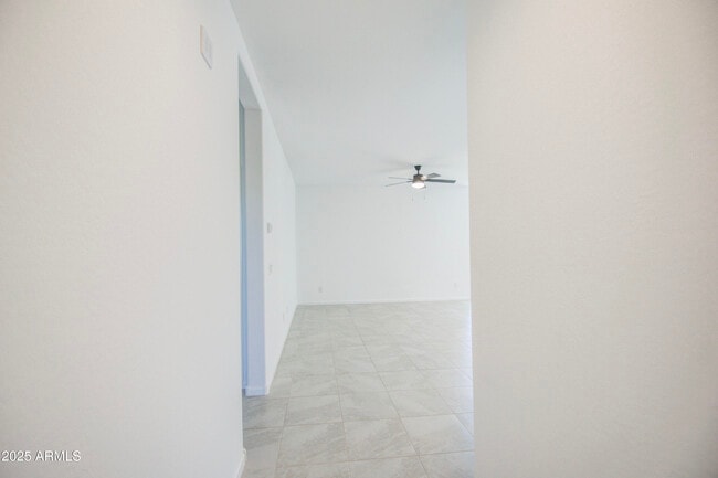 Foto del edificio - 4205 E Haley Dr