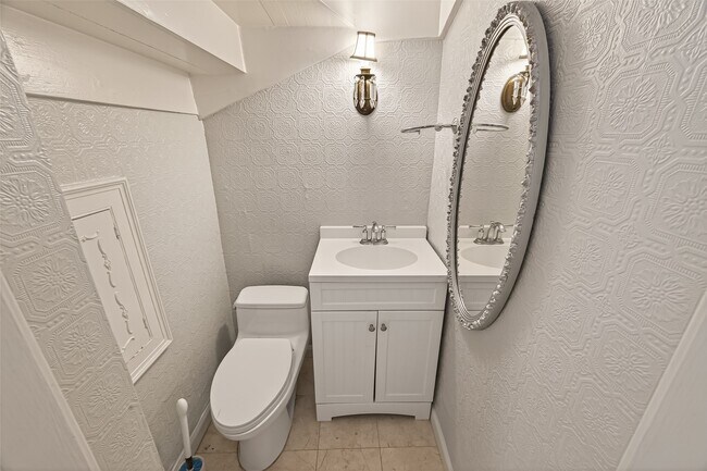 Foto del edificio - 7128 Staffordshire Blvd