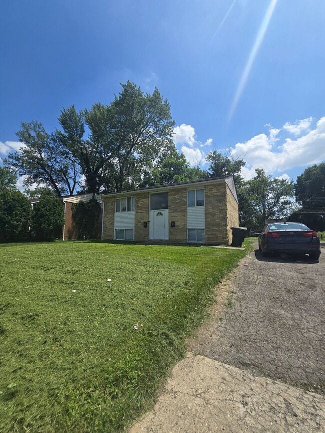 Building Photo - 3711 Beulah Rd