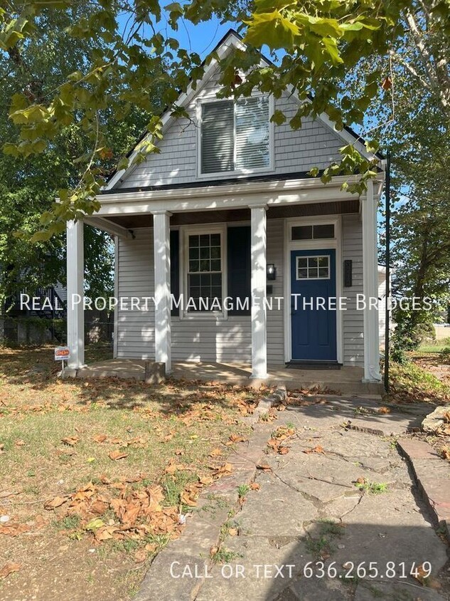 Foto principal - Beautiful Home in Tower Grove South