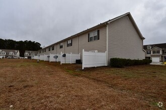 Building Photo - 5 Canyon Oak Loop