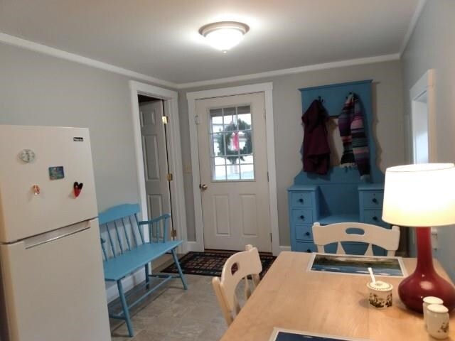 Building Photo - 4450 Duck Pond Rd