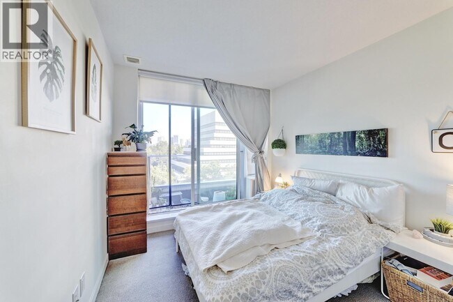 Photo du bâtiment - 5515 Boundary Rd