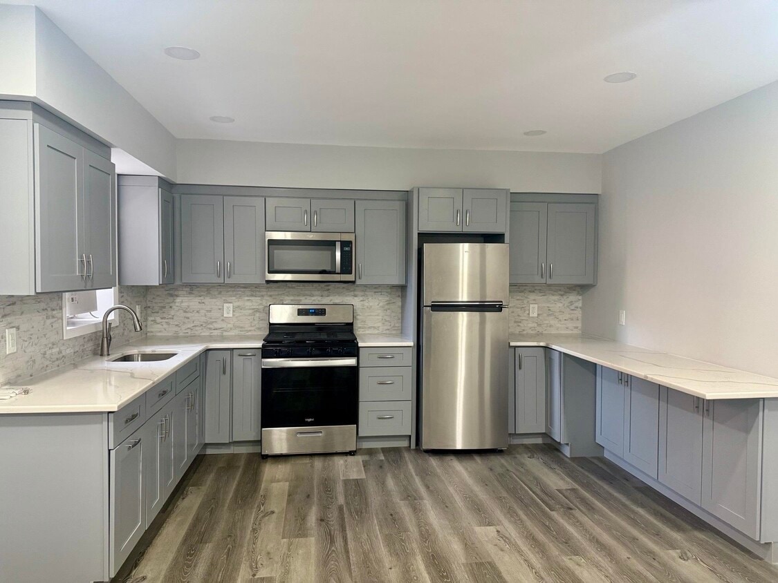 Foto principal - 395 Walker St