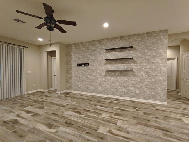 Building Photo - 4875 Sweet Blossom Cv