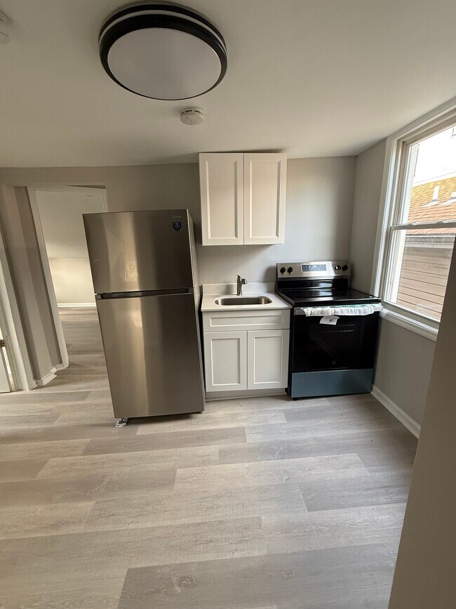 Foto del edificio - 171 Godwin Ave