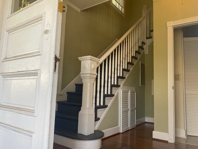 Foto del edificio - 200 S Elliott St