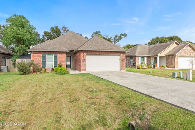 Foto del edificio - 307 Flanders Ridge Dr