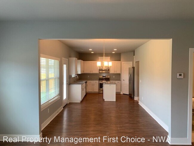 Building Photo - 4 br, 2.5 bath House - 2658 Cassidy Avenue