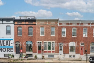 Building Photo - 3033 Eastern Ave