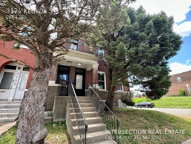 Building Photo - Gorgeous Dutchtown Duplex Updated From Top...