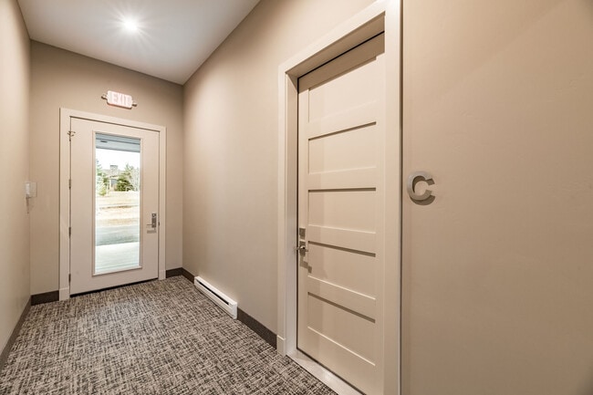 Building Photo - 434 Black Bull Trl