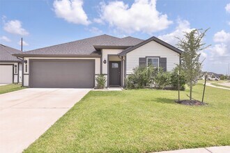 Building Photo - 31615 Chollerford Ct