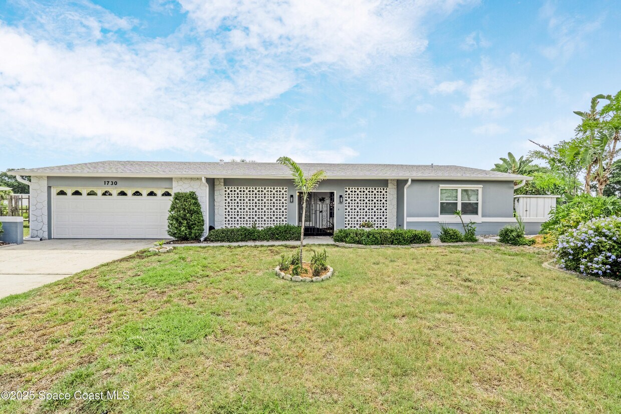Primary Photo - 1730 Canal Ct