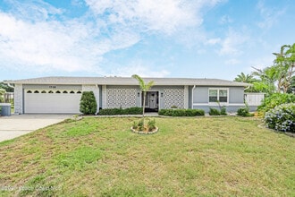 Building Photo - 1730 Canal Ct