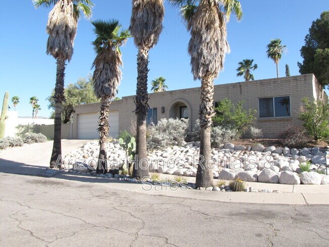 Foto del edificio - 302 N Banff Ave