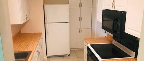 Foto del edificio - 1103 Spring Meadow Dr