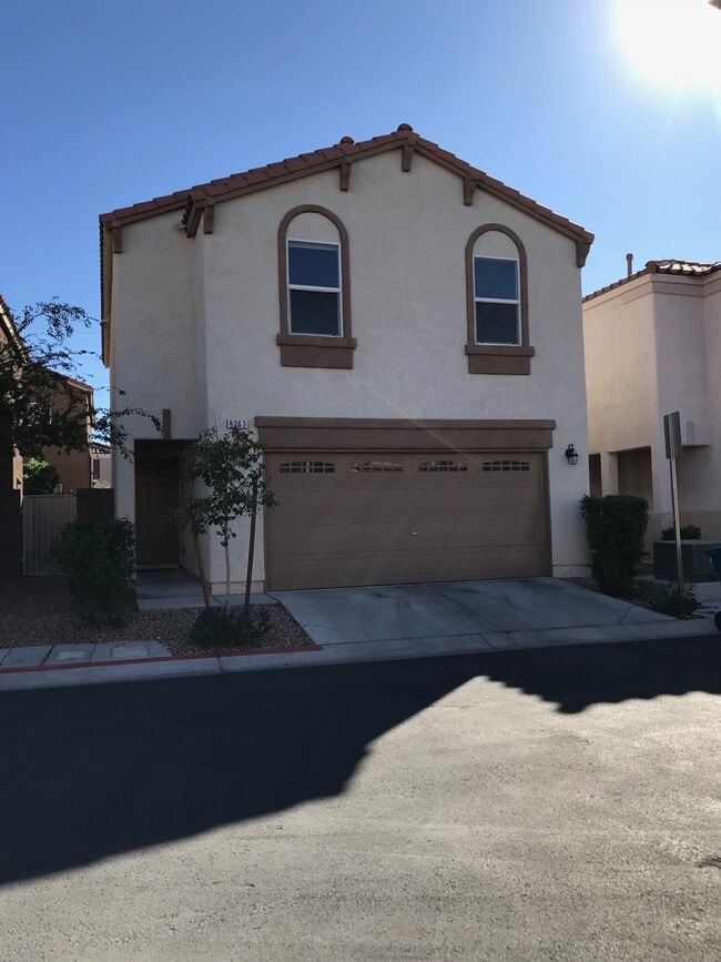 Building Photo - 8263 Vanity Fair Ln