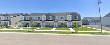 Building Photo - 651 S 2400 W