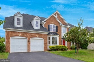 Building Photo - 3803 Bell Manor Ct