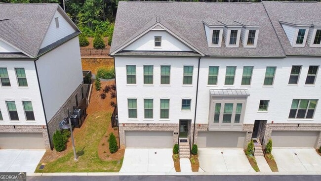 Building Photo - 413 Bishop Ln