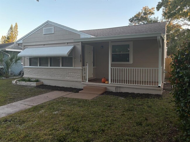 Building Photo - 238 43rd Ave N